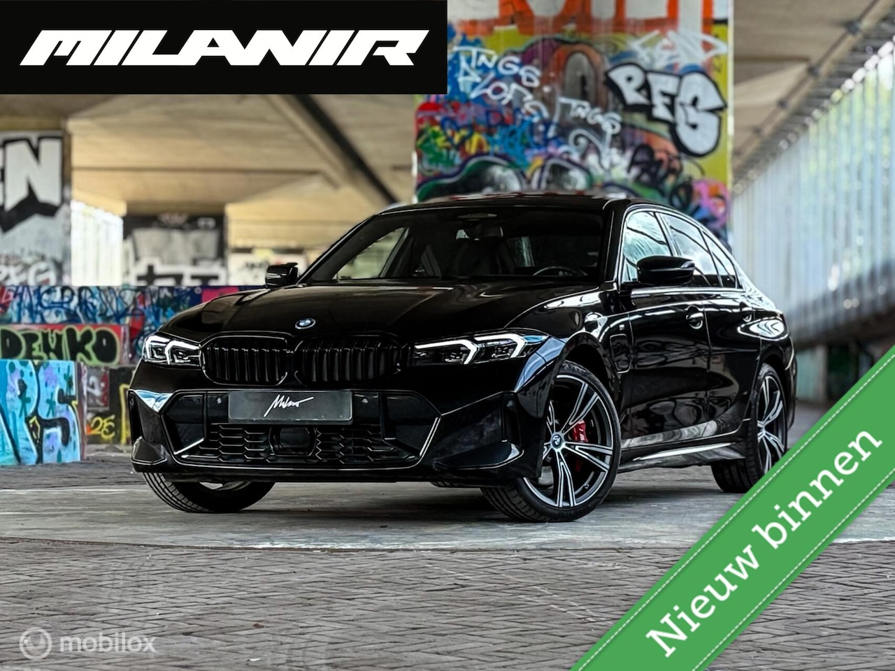 BMW 3-serie - 330e M Sport Pro |Pano |Carbon |HUD |Trekhaak - AutoWereld.nl