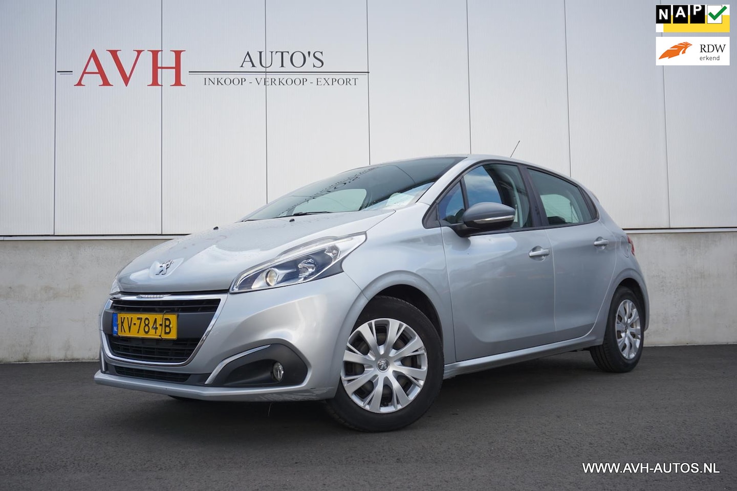 Peugeot 208 - 1.2 PureTech Blue Lion 1.2 PureTech Blue Lion - AutoWereld.nl