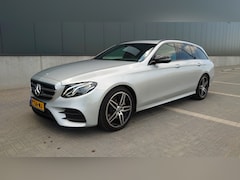 Mercedes-Benz E-klasse Estate - 200 Business Solution AMG AMG exterieur en interieur Comand Camera Schuifdak
