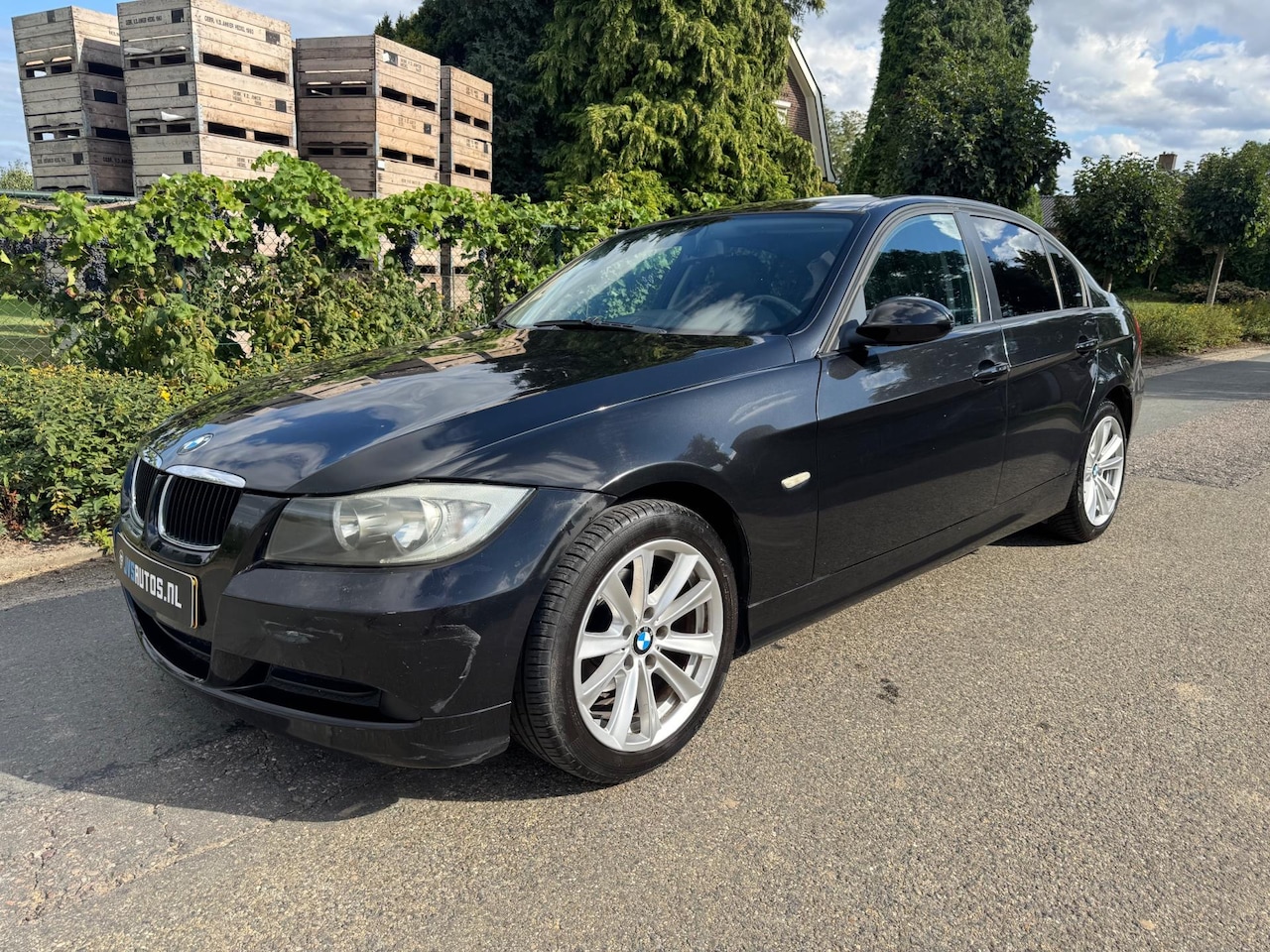 BMW 3-serie - 318i AIRCO / CRUISE / APK 7/2026 / LM VELGEN - AutoWereld.nl