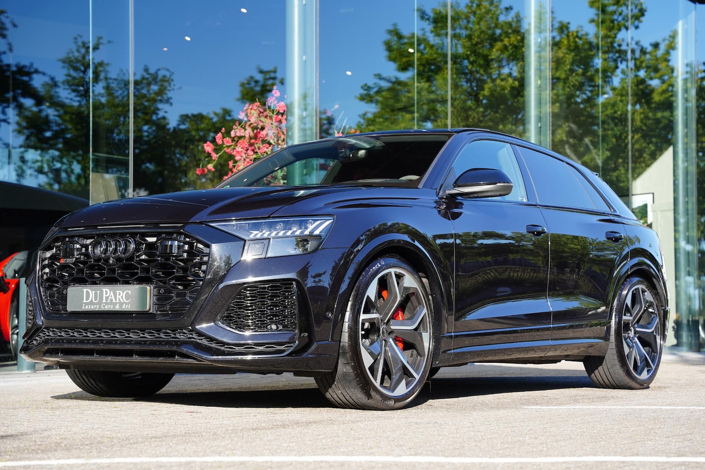 Audi RSQ8 - 4.0 TFSI quattro B&O Panoramadak Keramisch - AutoWereld.nl