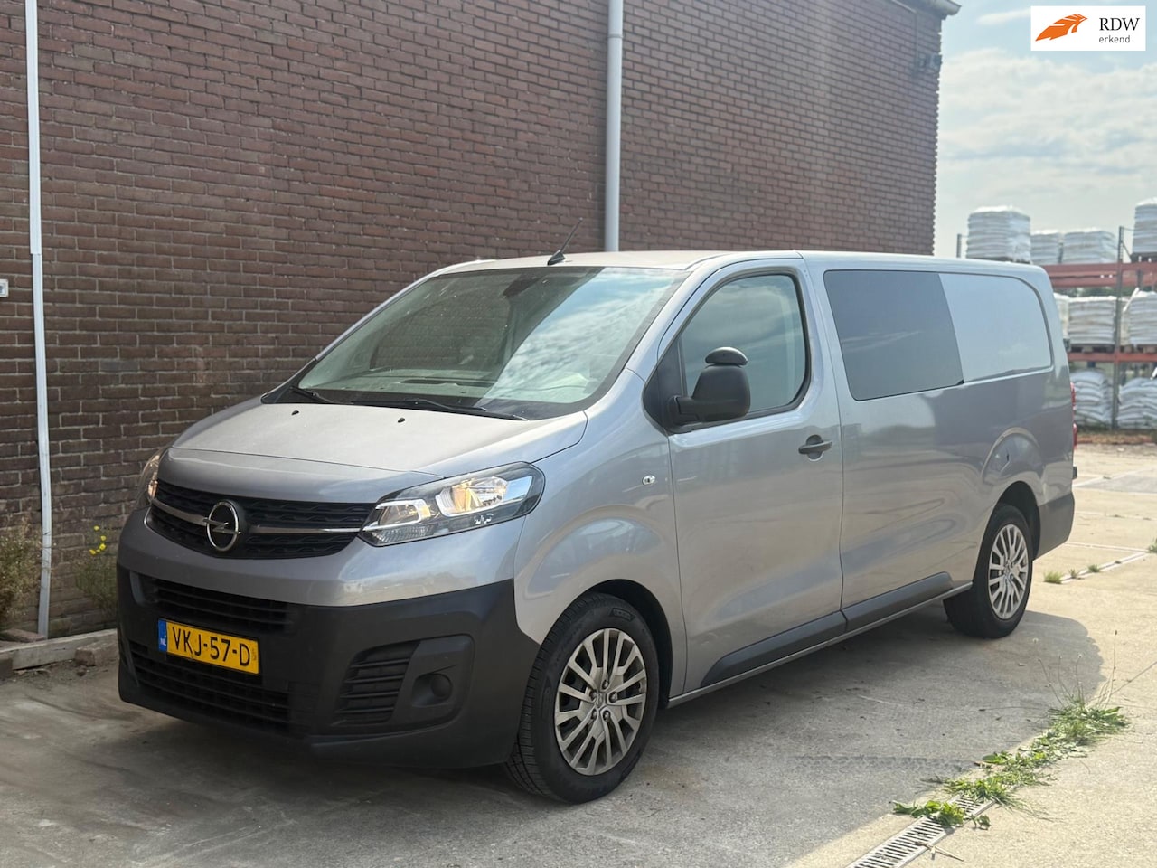 Opel Vivaro - 2.0 CDTI L3H1 DC Edition DUBBEL AUTOMAAT NAP - AutoWereld.nl