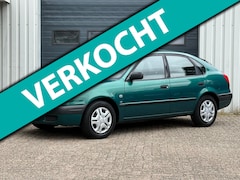 Toyota Corolla - 1.6 VVT-i Terra STUURBEKRACHTIGING/107.884 KM