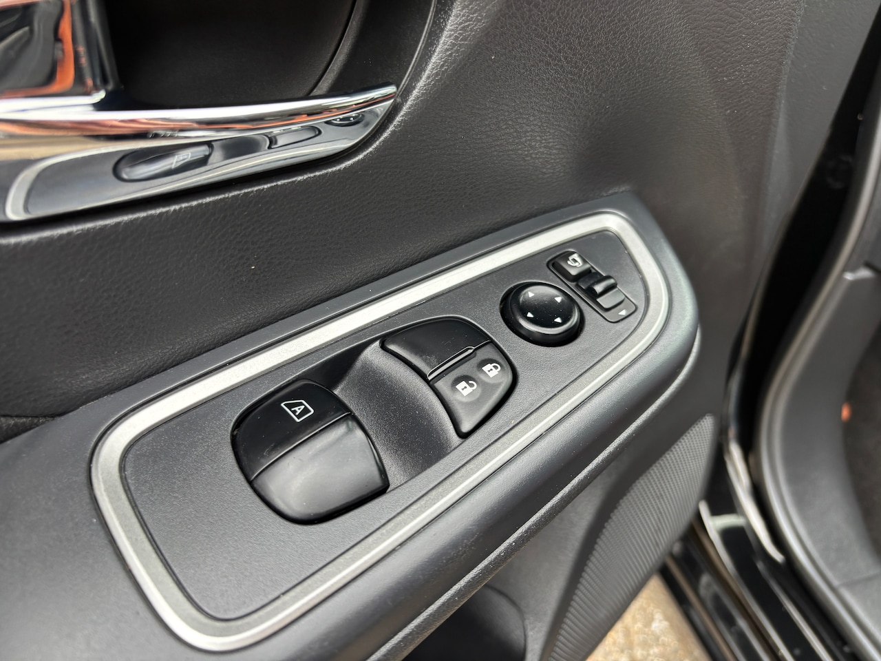 Nissan Micra - 0.9 IG-T Tekna | Org-NL auto. Led. Navi. Clima. Etc.