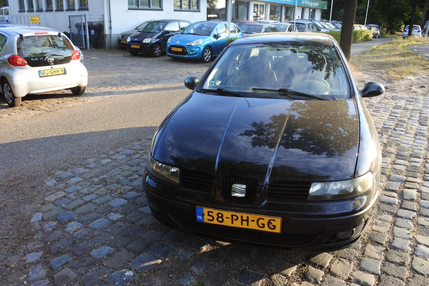 SEAT Toledo - 1.6-16V Spirit loop of sloop rijdende auto - AutoWereld.nl