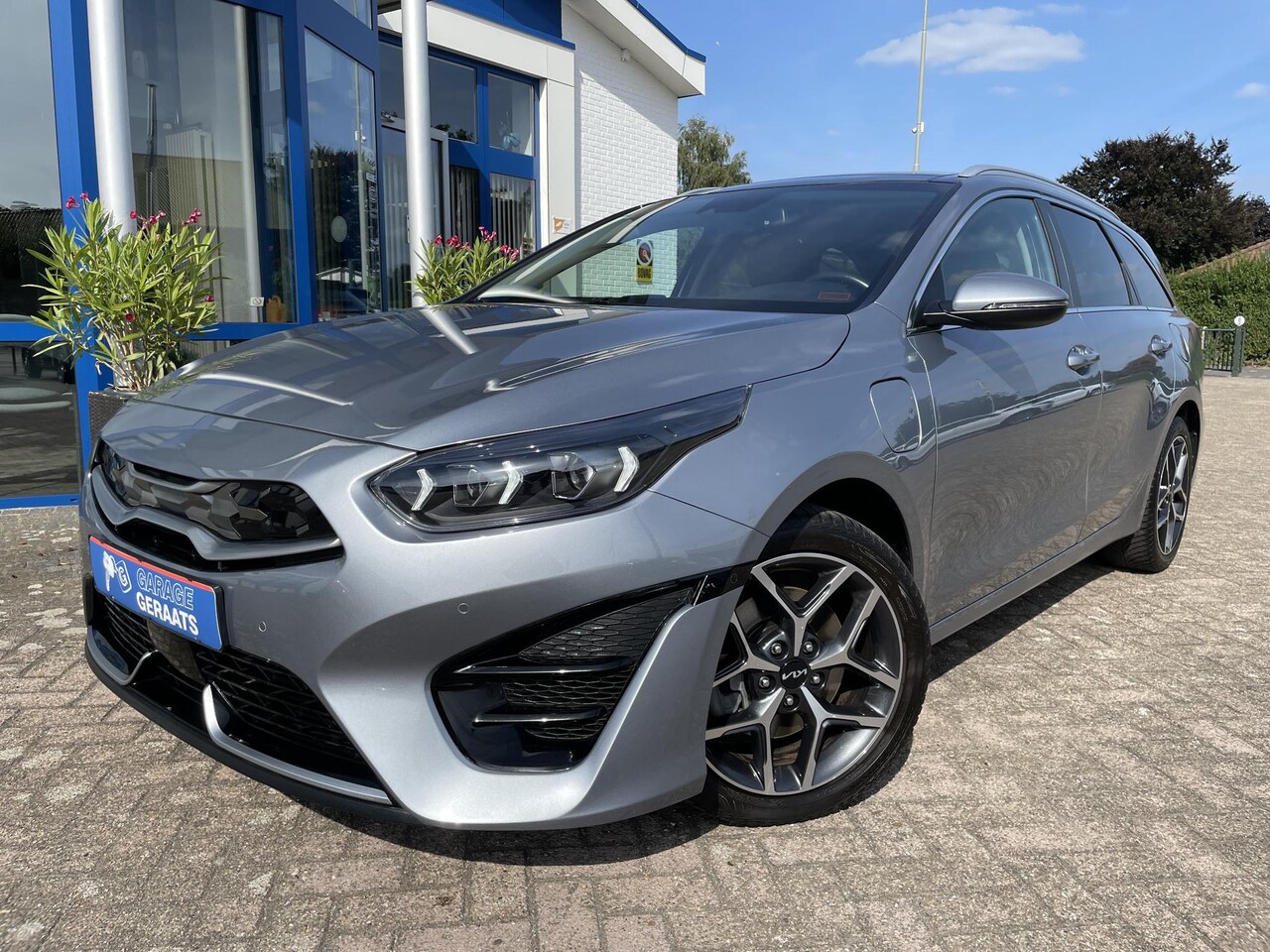 Kia Cee'd Sportswagon - Ceed 1.6 GDI PHEV ExecutiveLine FULL OPTION | Schuifdak, Stoelventilatie, Digitaal Display - AutoWereld.nl