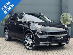 Lynk & Co 01 - 1.5 Pano/Navi/Camera/AppleCarPlay