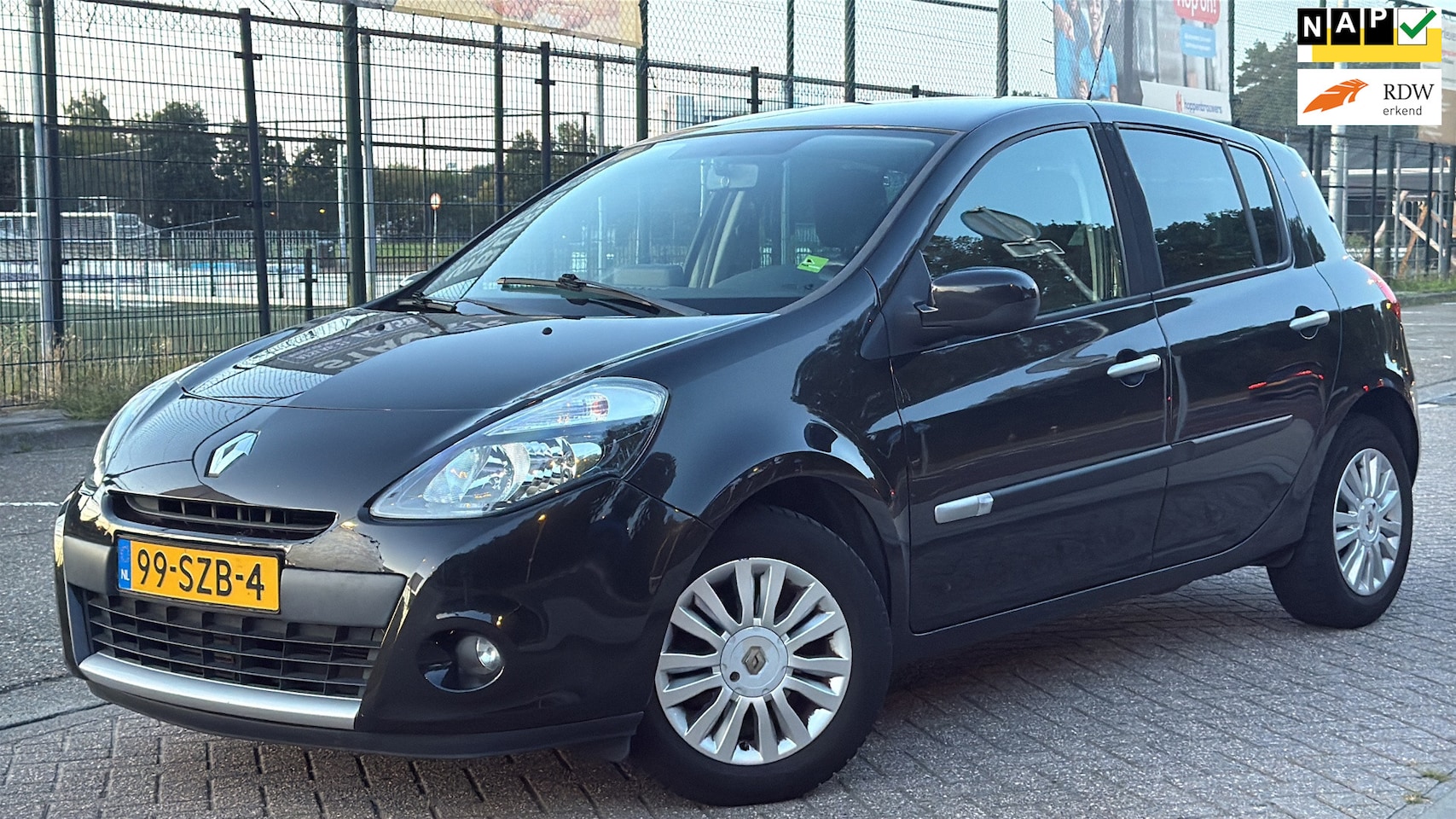 Renault Clio - 1.2 TCE Collection 1.2 TCe Collection - AutoWereld.nl