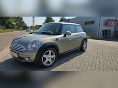 MINI Cooper - 1.6 Pepper Nieuwe A.P.K met Steekproef RDW