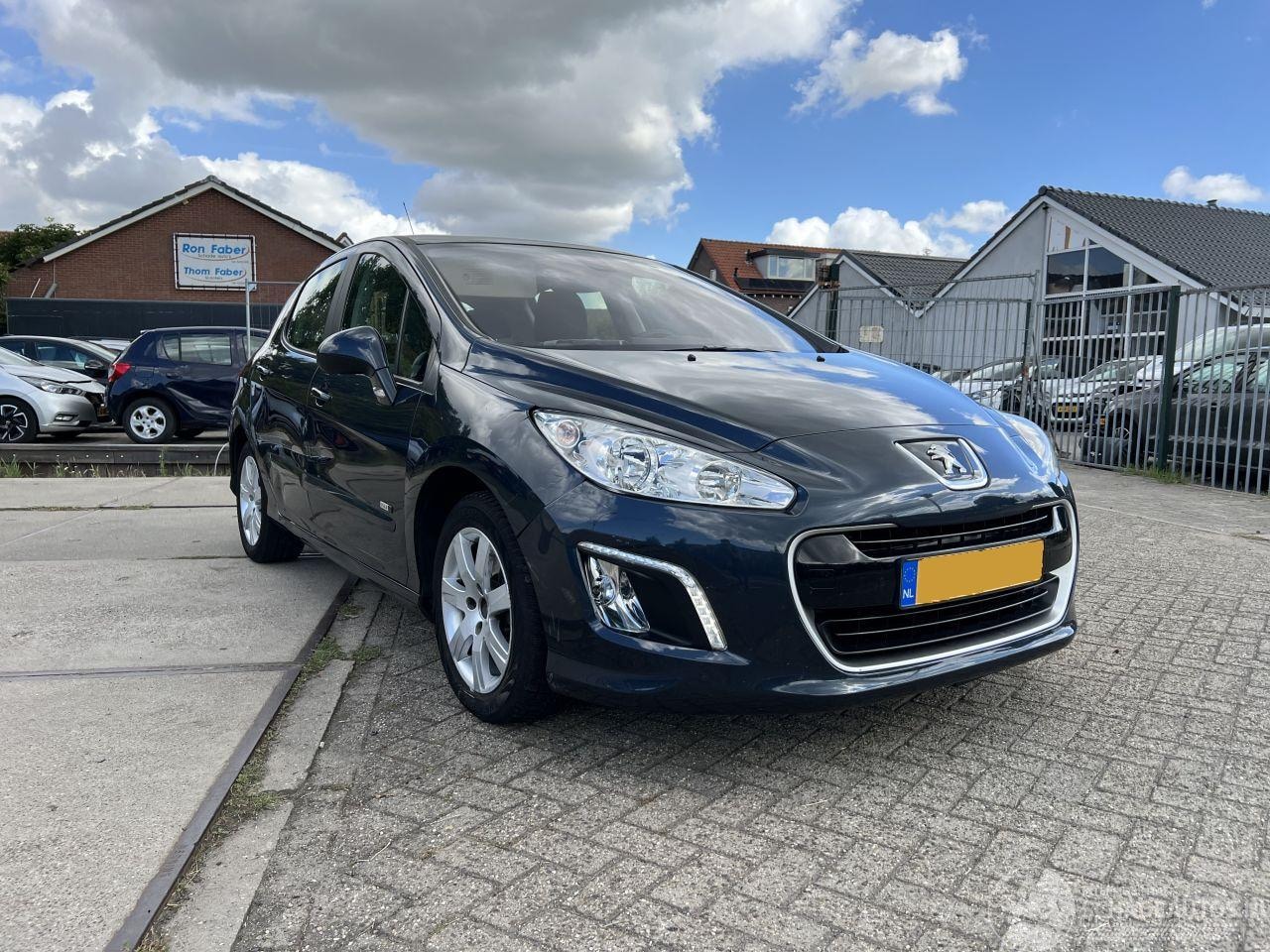 Peugeot 308 - 1.6 VTi Style 76.468 KM !!! Automaat - AutoWereld.nl