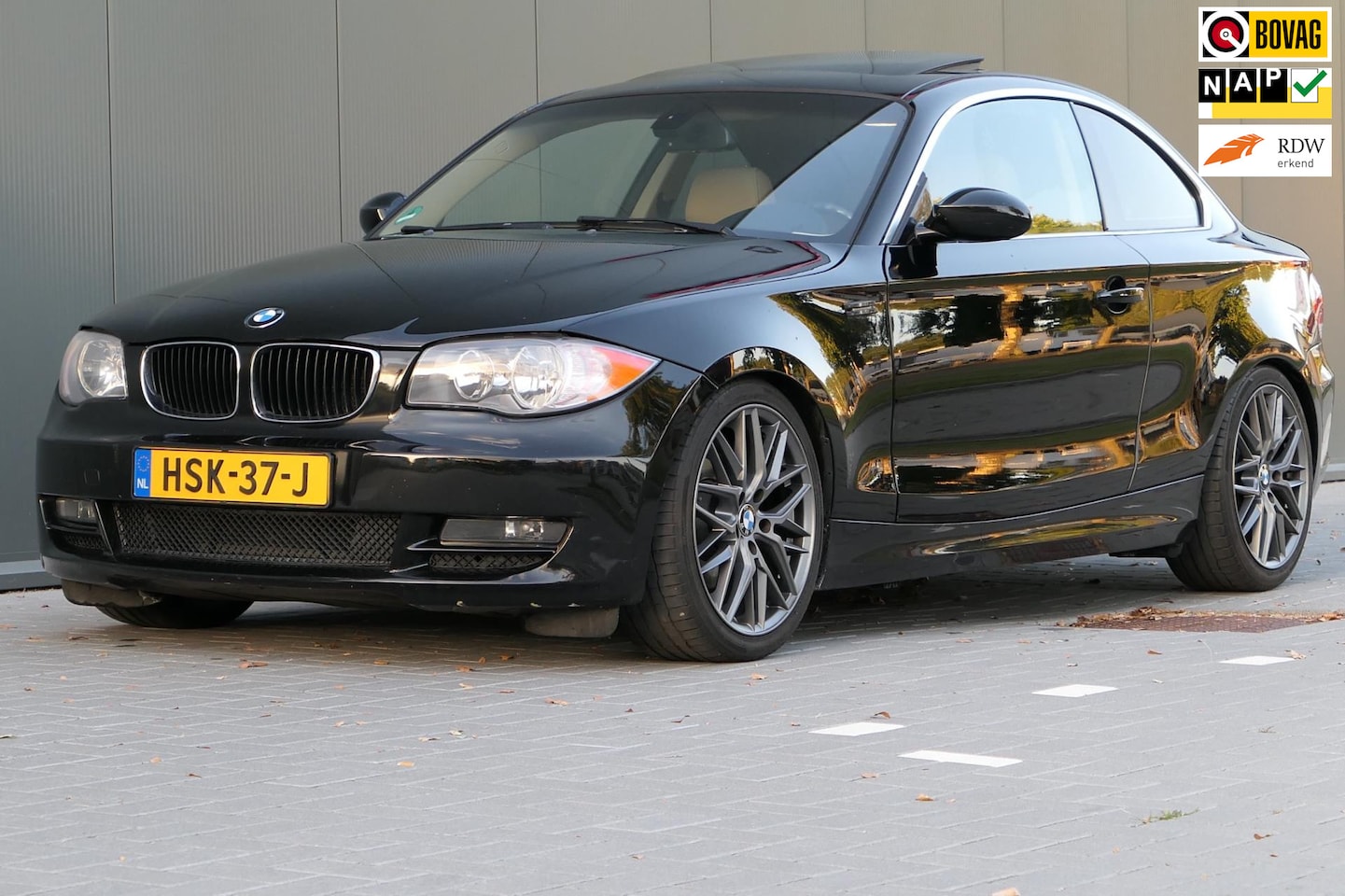 BMW 1-serie Coupé - 128i High Executive Automaat Leder Schuifdak Youngtimer - AutoWereld.nl