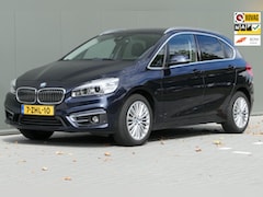 BMW 2-serie Active Tourer - 220i High Executive 192pk Automaat NAP Leder Navigatie