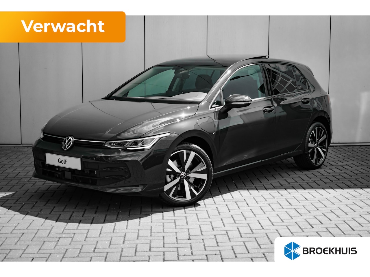 Volkswagen Golf - Life Edition eHybrid | 'App-Connect' draadloze smartphone integratie | Achterbank in ongel - AutoWereld.nl