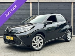 Toyota Aygo X - 1.0 VVT-i S-CVT Automaat LED verl. / LM / Clima / Carplay / 10.250KM
