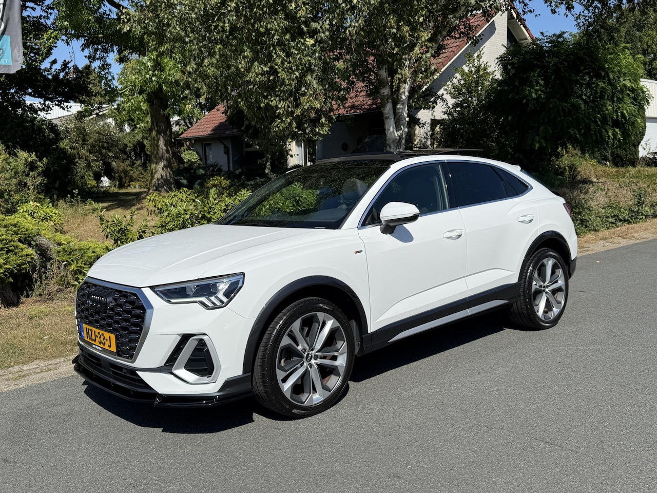 Audi Q3 Sportback - 40 TFSI quattro 190PK 3x S-Line•Pano - AutoWereld.nl