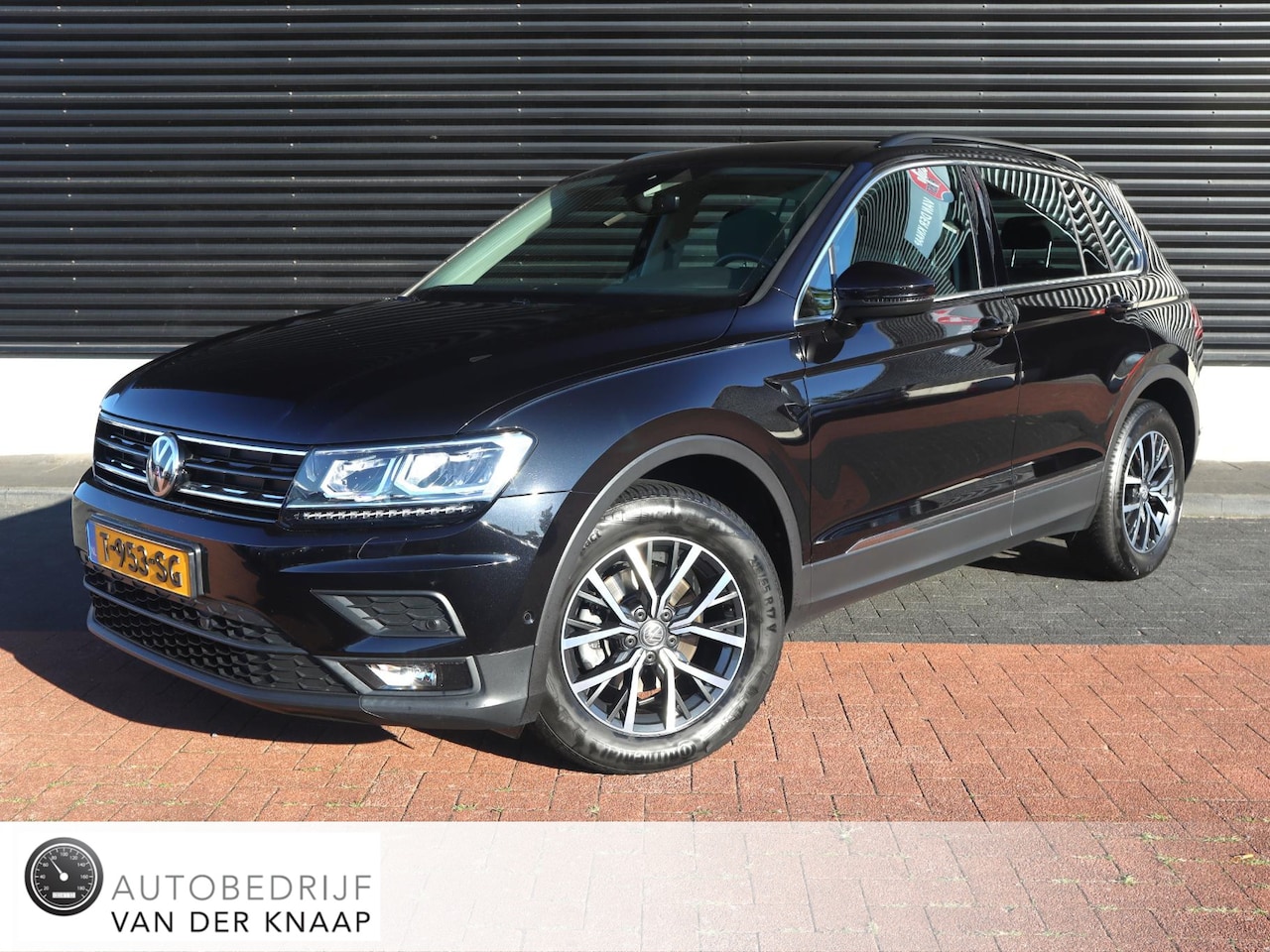 Volkswagen Tiguan - 1.5 TSI ACT Highline | Clima | Adapt. Cruise | Navi/Carplay/Android | Stoelverwarming + er - AutoWereld.nl