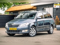 Skoda Fabia Combi - 1.2 TSI Ambition I open dak I Navigatie I Clima I
