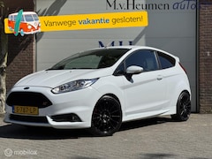 Ford Fiesta - 1.6 ST2 215PK OZ Racing Powerflex Recaro