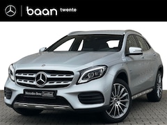 Mercedes-Benz GLA-Klasse - 200 Premium AMG Line Automaat l Trekhaak l Keyless Go l Stoelverwarming l