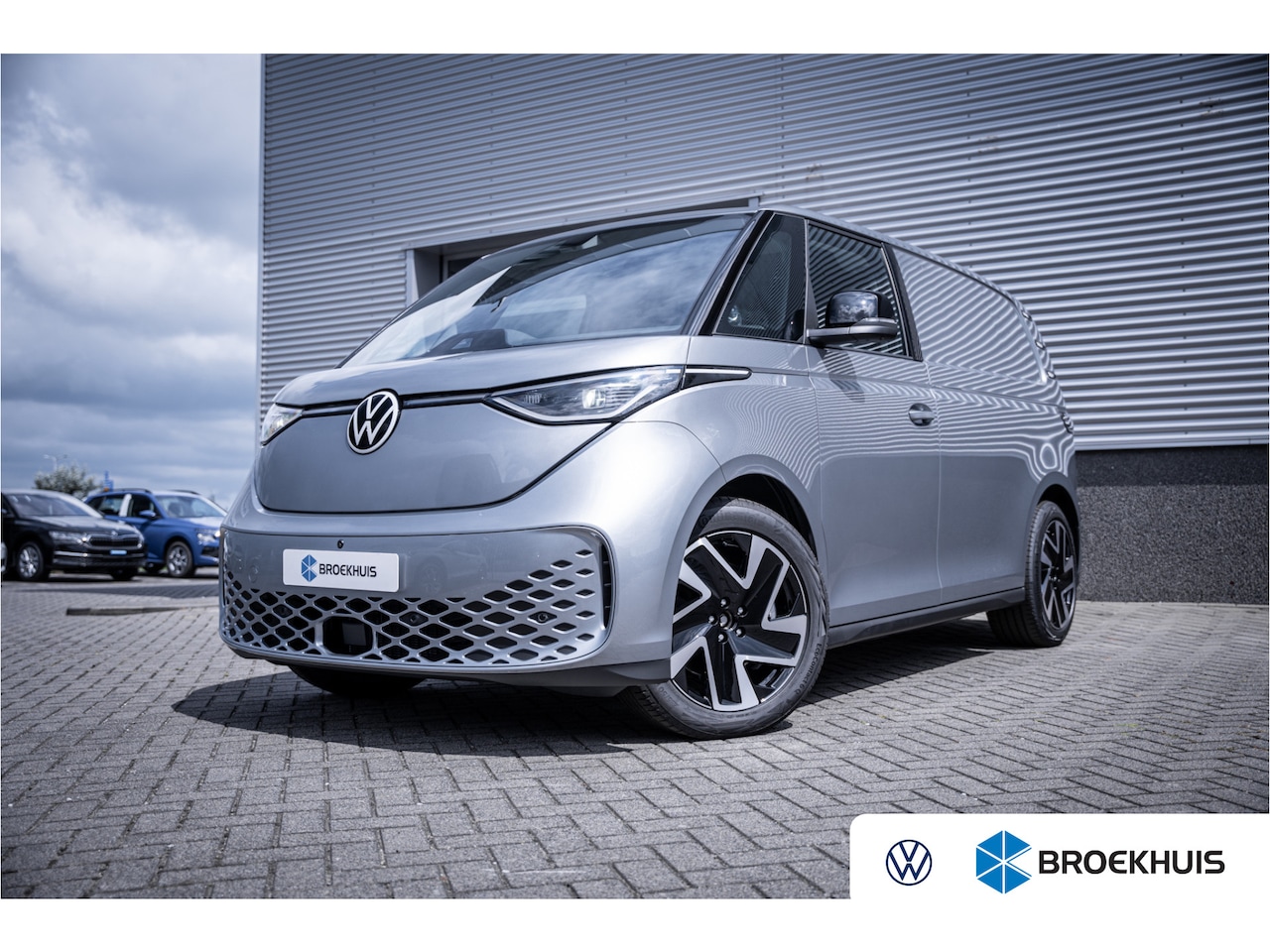 Volkswagen ID. Buzz Cargo - Bulli edition 4MOTION TREKHAAK | FULL LED | 340PK! - AutoWereld.nl