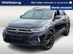 Volkswagen T-Roc - 1.5 TSI R-Line / Panorama dak / Zwenkbare trekhaak / 18 Inch / Cockpit Pro / Massage stoel
