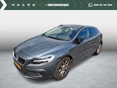 Volvo V40 Cross Country - 1.5 T3 Polar+ Luxury | LED | panorama dak | trekhaak | leder | verwarmde voorstoelen | DAB