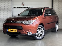 Mitsubishi Outlander - 2.0 Intense+ | 7 pers | Trekhaak | 18" LMV | Camera | Navi | All-in rijklaarprijs