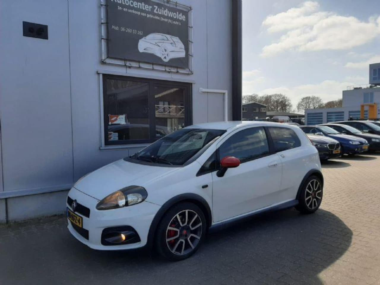 Fiat Grande Punto - 1.4-16V Abarth turbo clima cruise leer camera - AutoWereld.nl