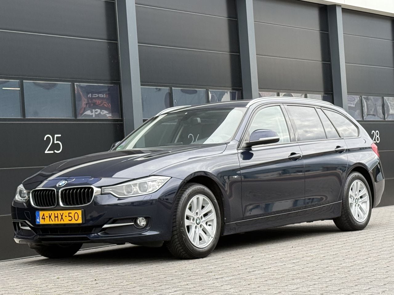 BMW 3-serie Touring - 316i Executive Sport Clima Navi - AutoWereld.nl