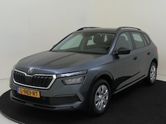 Skoda Kamiq - 1.0 TSI Active | Parkeersensoren achter | Cruise control | Lane assist | Bluetooth | Airco