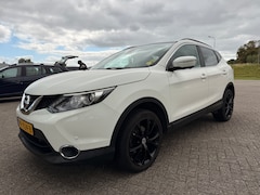 Nissan Qashqai - 1.5 dCi N-Connecta Panorama | 360 cam | Keyless entry | Navi | Airco | Cruise Control | Sport