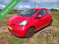 Toyota Aygo - 1.0-12V + AIRCO NIEUWE APK