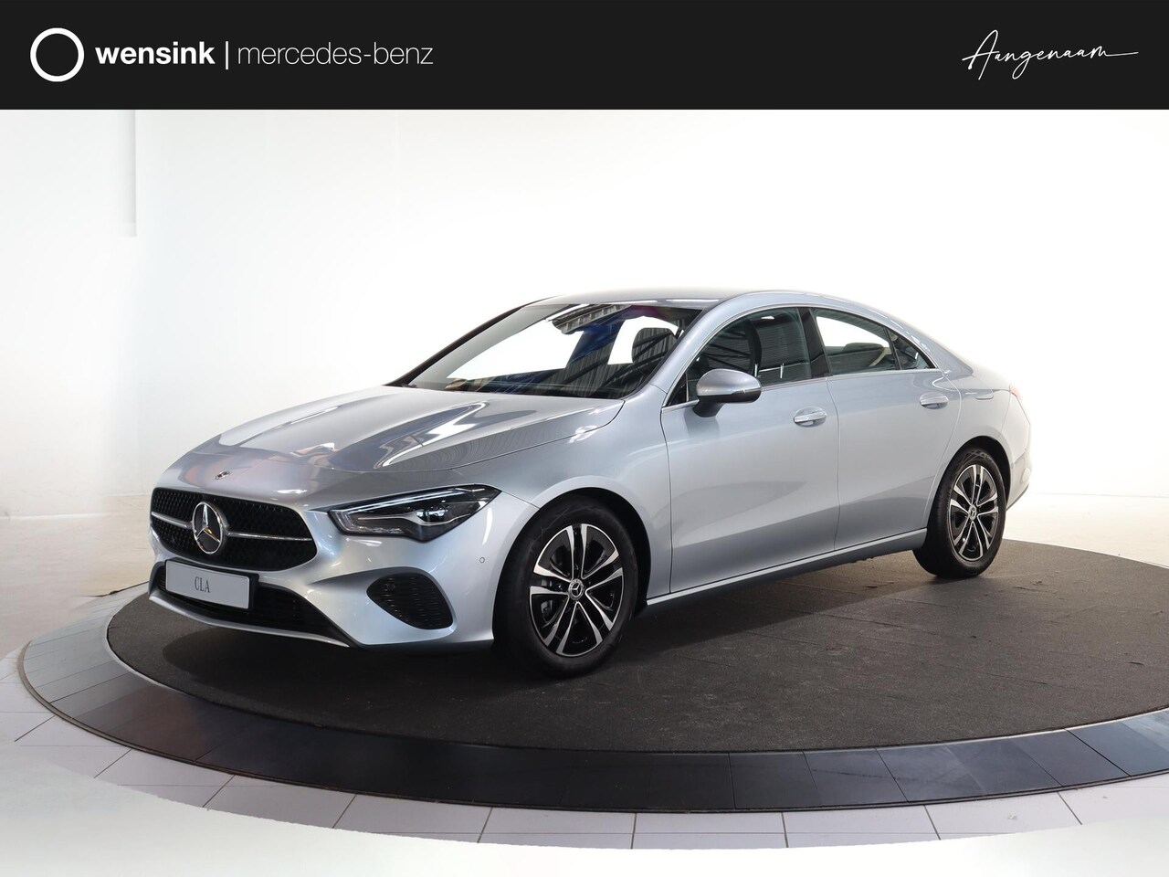 Mercedes-Benz CLA-Klasse - 180 Star Edition LIMITED | Stoelverwarming | Achteruitrijcamera | LED koplampen | MBUX | - AutoWereld.nl