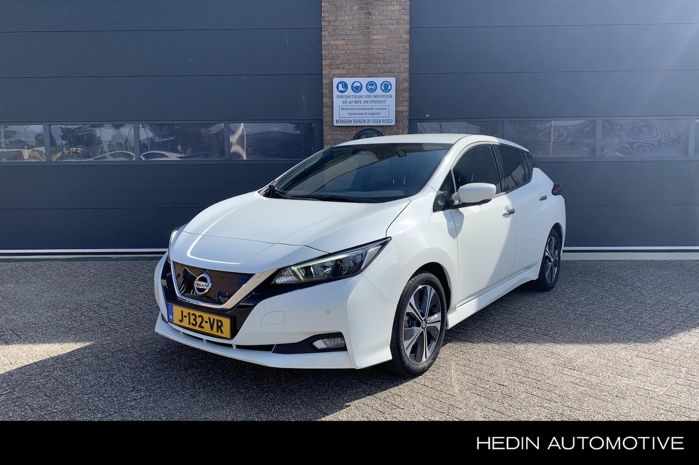 Nissan LEAF - N-Connecta 40 kWh Stoel-en-Stuurverwarming | Pro Pilot | Keyless Entry | Dodehoekdetectie - AutoWereld.nl