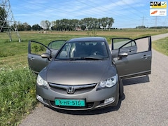 Honda Civic - 1.3 Hybrid