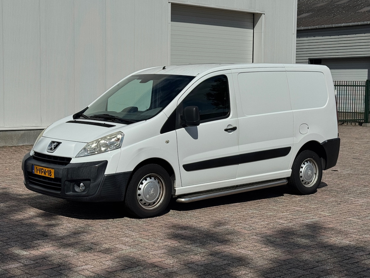 Peugeot Expert - 229 2.0 HDI L1H1 229 2.0 HDI L1H1 - AutoWereld.nl