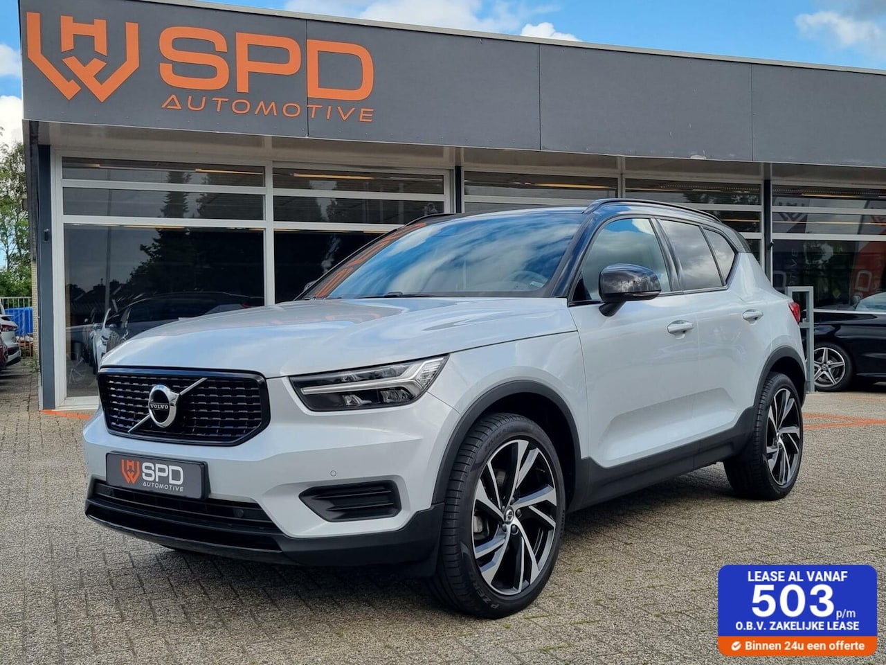 Volvo XC40 - 2.0 B4 Plus Black Edition 2.0 B4 Plus Black Edition - AutoWereld.nl