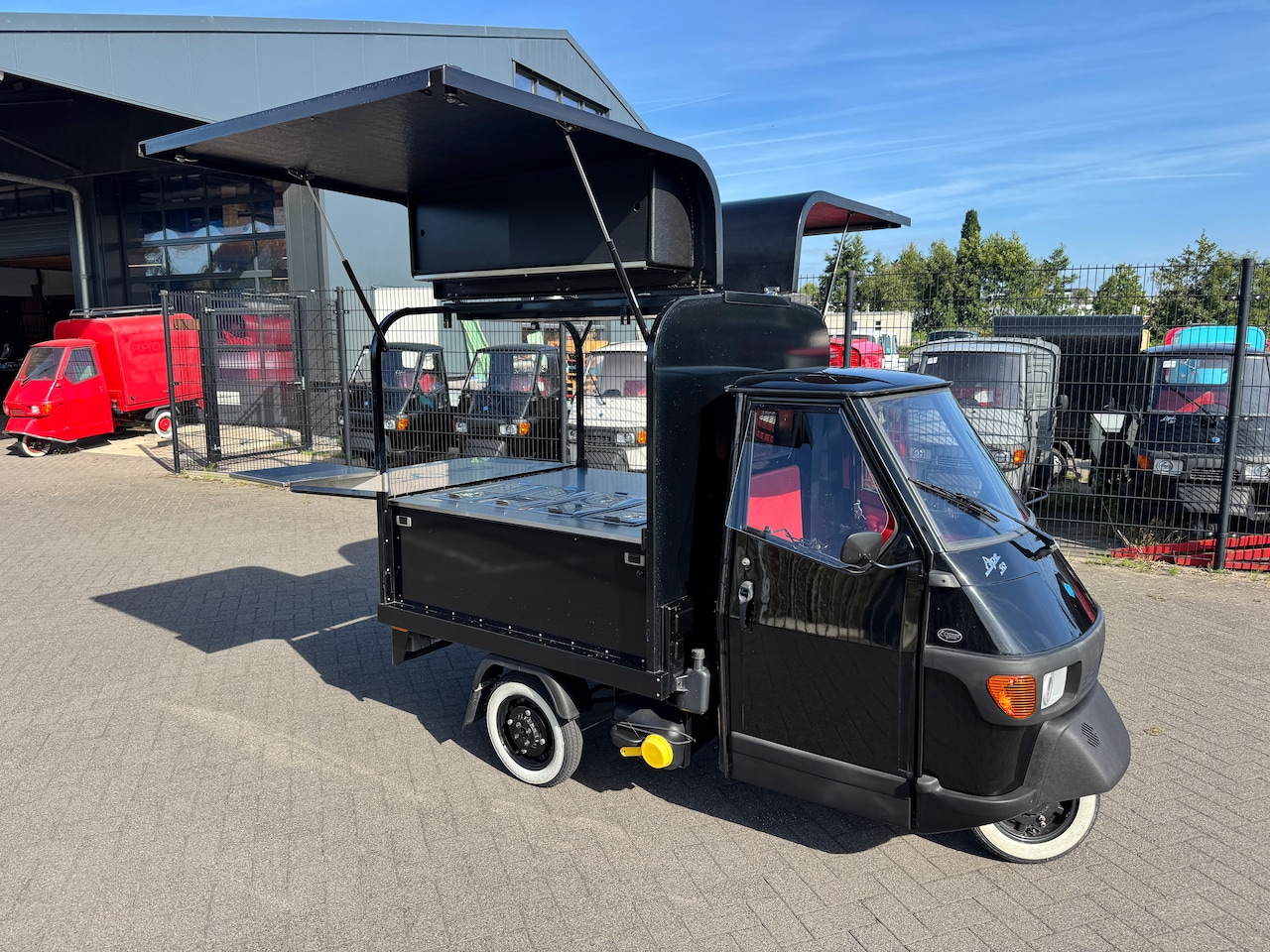 Piaggio Ape - Boscarrelli Fly Ijsco / Pizza - AutoWereld.nl