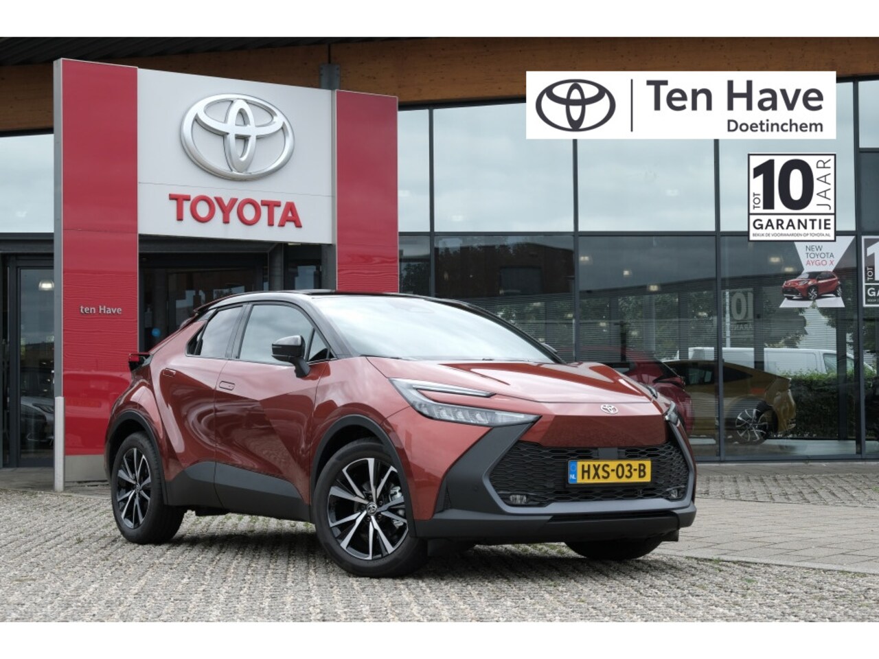 Toyota C-HR - 5-deurs 1.8 Hybrid 140PK Dynamic Automaat - AutoWereld.nl