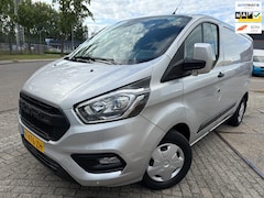 Ford Transit Custom - 280 2.0 TDCI FACE+ 131PK LEDER LED CARPLAY 3-PERS NETJES