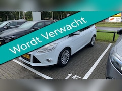 Ford Focus Wagon - 1.6 EcoBoost Titanium 1e eig. 150pk Clima Trekhaak 1500kg