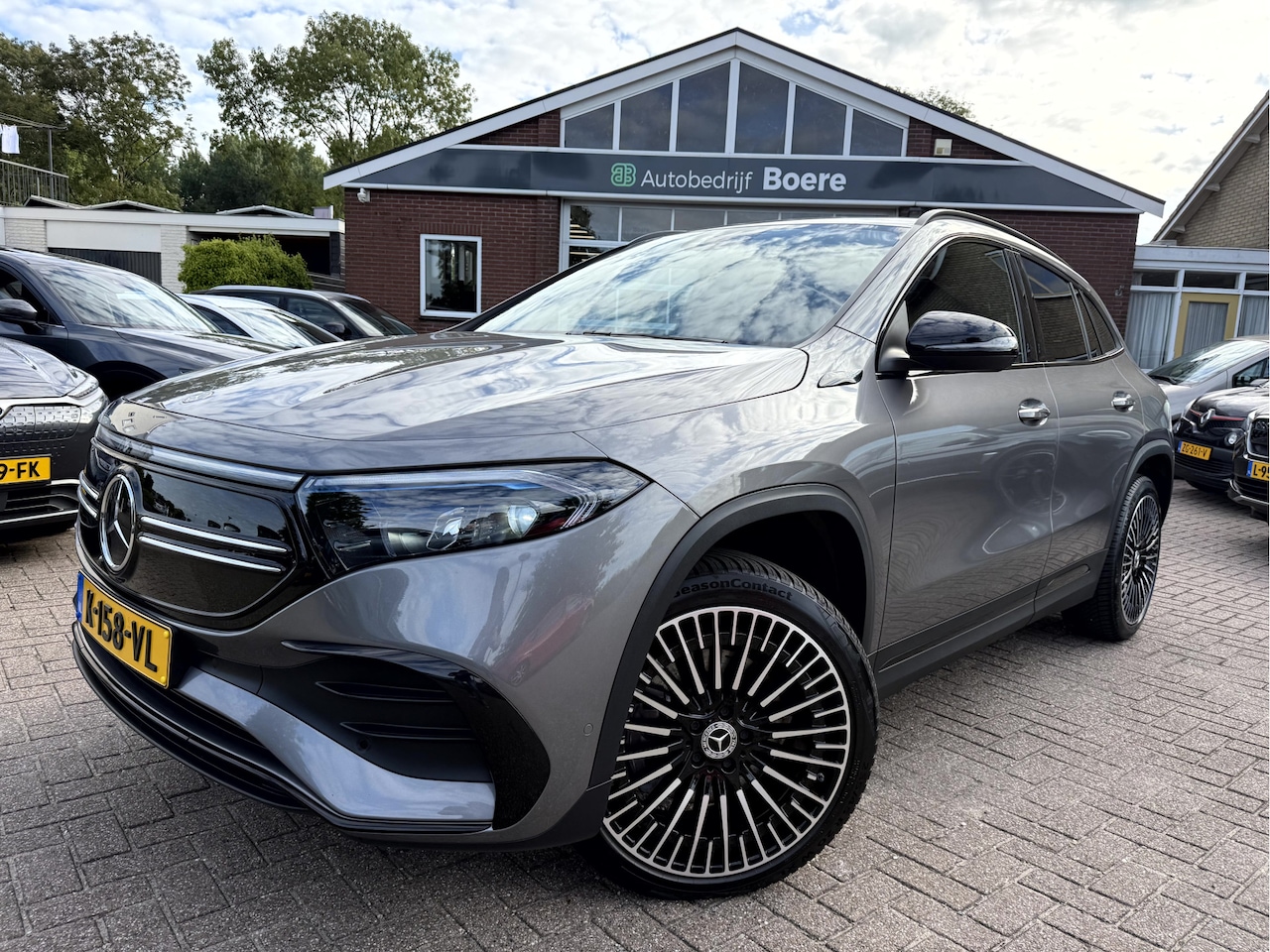 Mercedes-Benz EQA - 250 Solution AMG 67 kWh Camera, 20''Lmv, Trekhaak - AutoWereld.nl
