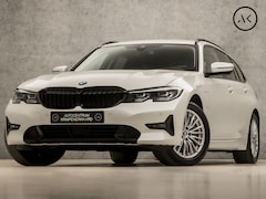 BMW 3-serie Touring - 330e High Executive 293Pk Automaat (APPLE CARPLAY, GROOT NAVI, LEDER, CAMERA, SFEERVERLICH