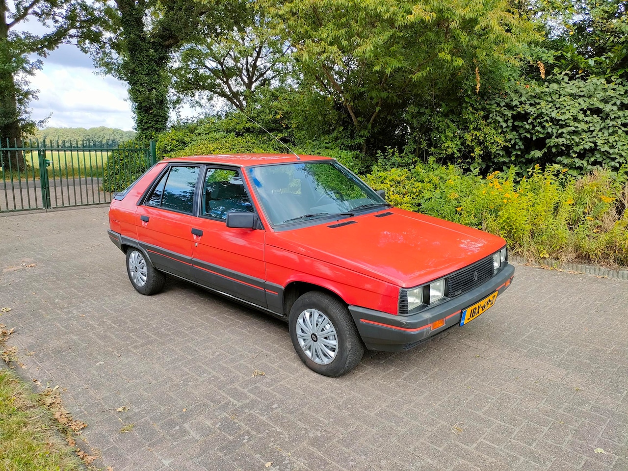 Renault 11 - R 11 GTD 1 eigenaar Renault dealer onderhouden - AutoWereld.nl