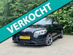 BMW 1-serie - M135i xDrive High Executive | Keyless + Apple carplay |