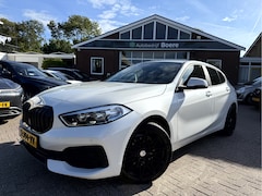 BMW 1-serie - 118i 140pk Automaat 19''Lmv, Navi,