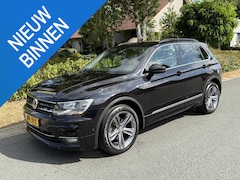 Volkswagen Tiguan - 1.5 TSI 150 PK DSG R-Line•Camera