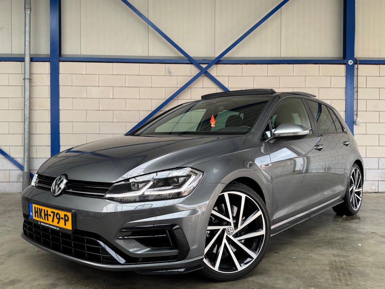 Volkswagen Golf - 2.0 TSI 4Motion R PANO|DYNAUDIO|KEYLESS|VIRTUAL|ACC - AutoWereld.nl