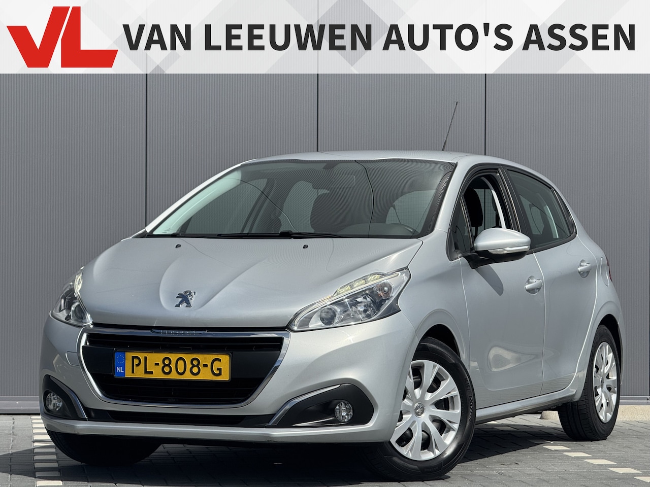 Peugeot 208 - 1.2 PureTech Blue Lion | Trekhaak | Airco | Cruise - AutoWereld.nl