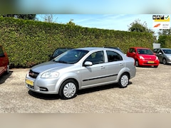 Chevrolet Aveo - UNIEK NIEUWSTAAT APK NIEUW AIRCO SEDAN 35.307 KM NAP